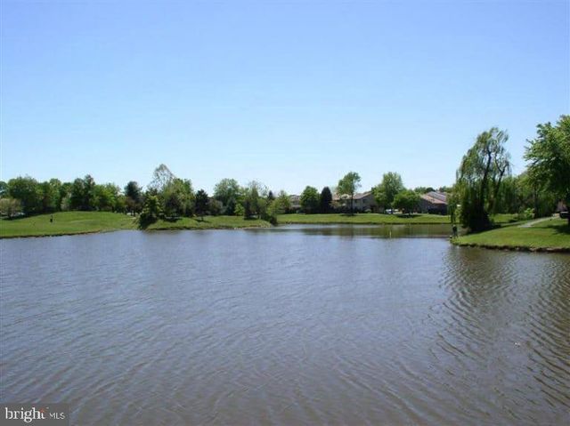 113 NEWBURY PL, Sterling, VA 20164