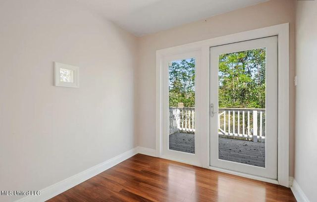 13 Keyser Lane, Gulfport, MS 39507