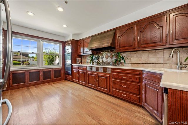 1401 Herzel Boulevard, West Babylon, NY 11704