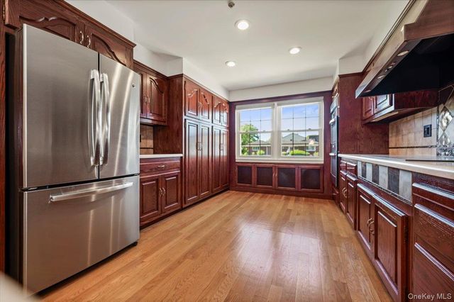 1401 Herzel Boulevard, West Babylon, NY 11704