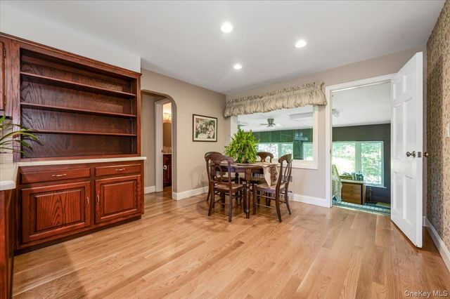 1401 Herzel Boulevard, West Babylon, NY 11704