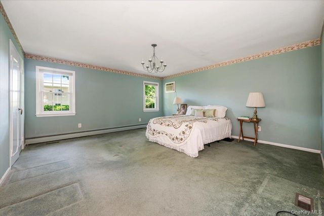 1401 Herzel Boulevard, West Babylon, NY 11704