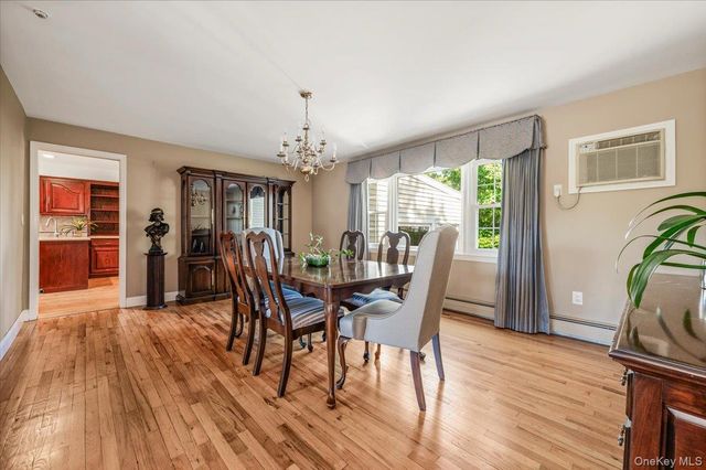 1401 Herzel Boulevard, West Babylon, NY 11704