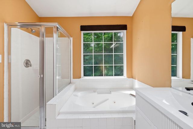 7827 QUILL POINT DR, Bowie, MD 20720