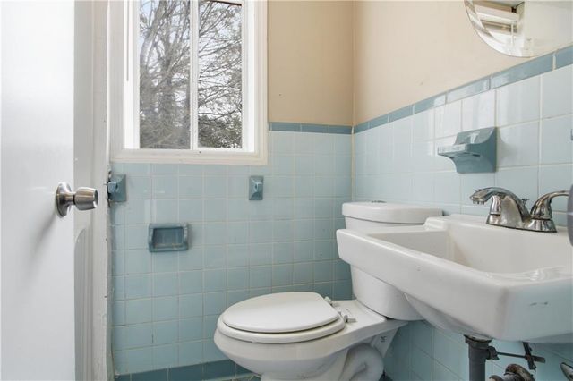 6952 W Fayetteville Road, Riverdale, GA 30296