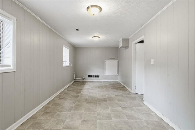 6952 W Fayetteville Road, Riverdale, GA 30296