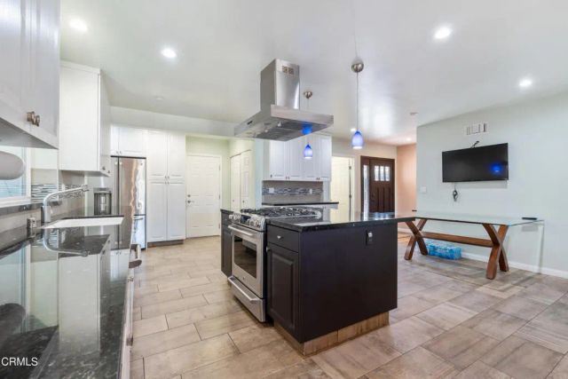 6823 Northford Drive, Tujunga, CA 91042