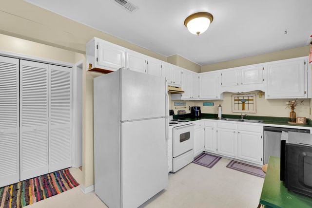 182 Buckstone Lane, Spartanburg, SC 29307