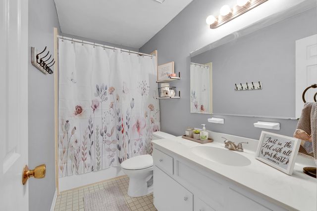 182 Buckstone Lane, Spartanburg, SC 29307