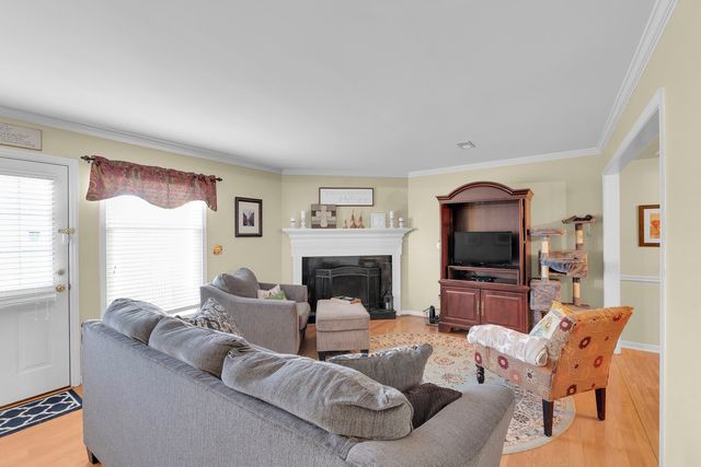 182 Buckstone Lane, Spartanburg, SC 29307