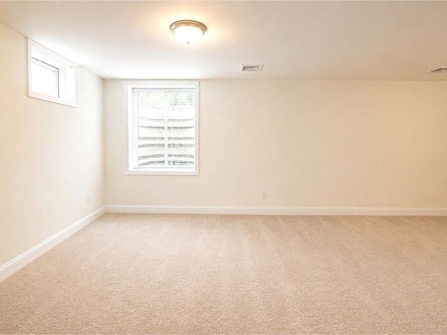 18 Freeman Woods Unit 1, Essex, VT 05452