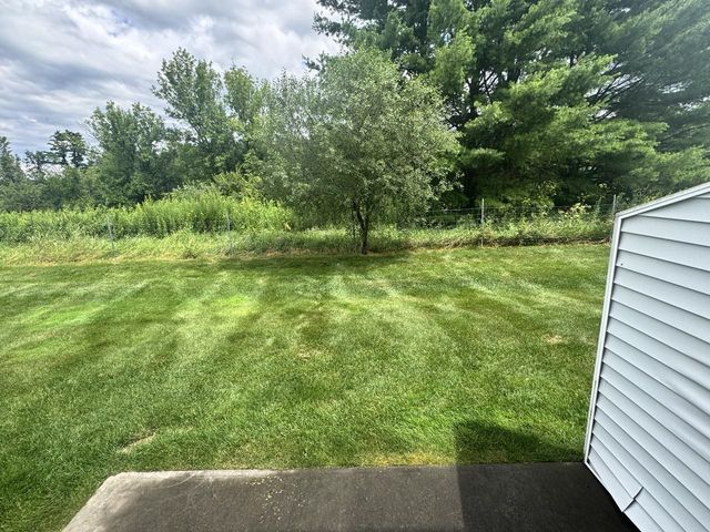 18 Freeman Woods Unit 1, Essex, VT 05452