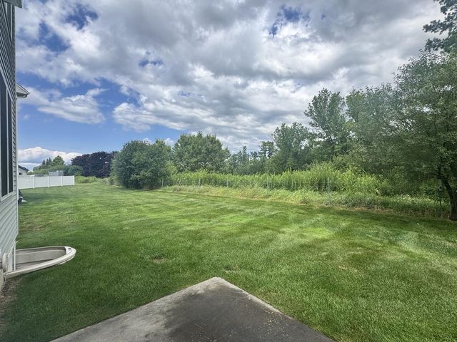 18 Freeman Woods Unit 1, Essex, VT 05452