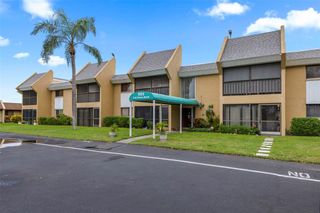 503 ALBEE FARM ROAD B16, Venice, FL 34285