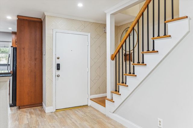 811 Lovett Boulevard 26, Houston, TX 77006