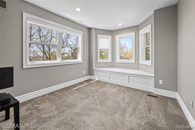 3705 High Hillcrest Drive, Howell, MI 48843