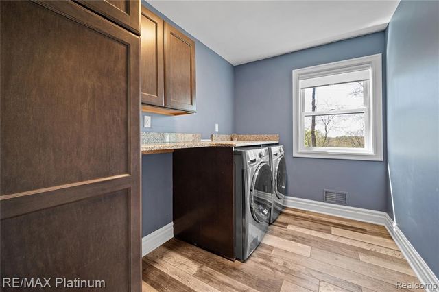 3705 High Hillcrest Drive, Howell, MI 48843
