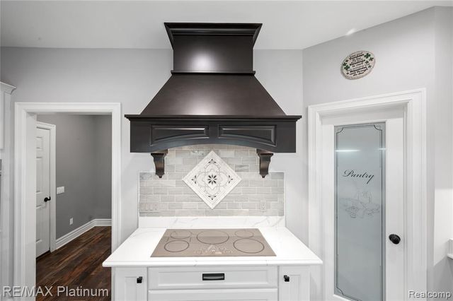 3705 High Hillcrest Drive, Howell, MI 48843