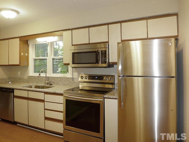 118 Lantern Way, Carrboro, NC 27510