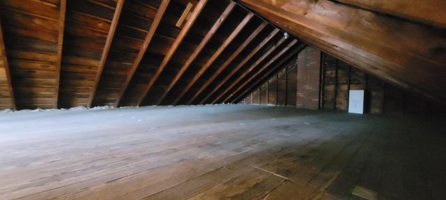 4916 ROSLINDALE Avenue, Erie, PA 16509