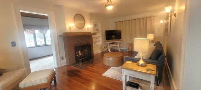 4916 ROSLINDALE Avenue, Erie, PA 16509