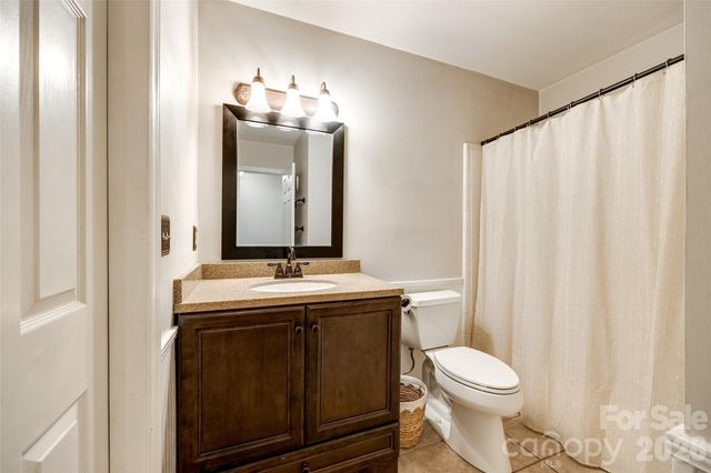 10961 Carmel Crossing Road, Charlotte, NC 28226