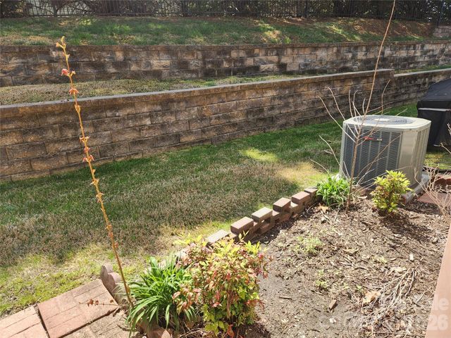 10961 Carmel Crossing Road, Charlotte, NC 28226