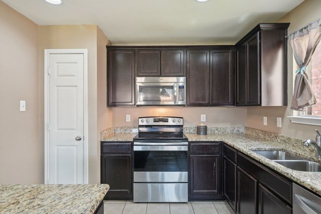 1317 Rivers Creek Lane, Little Elm, TX 75068