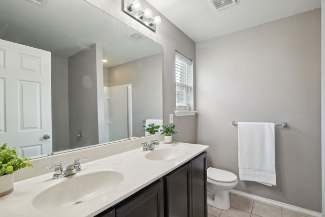 1317 Rivers Creek Lane, Little Elm, TX 75068
