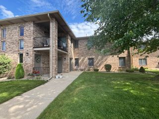 924 Elm Drive, Crown Point, IN 46307