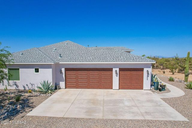 3855 W Potvin Lane, Tucson, AZ 85742