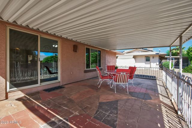10723 W SARATOGA Circle, Sun City, AZ 85351