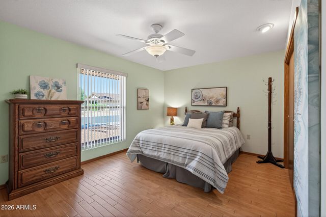 10723 W SARATOGA Circle, Sun City, AZ 85351