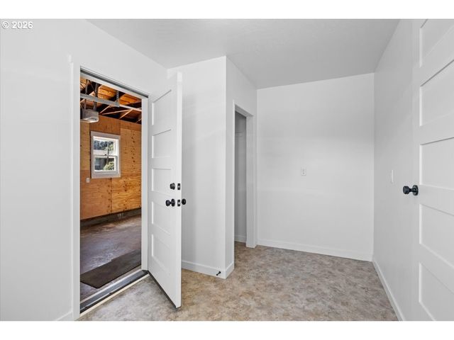 1202 Ne A St, Grants Pass, OR 97526