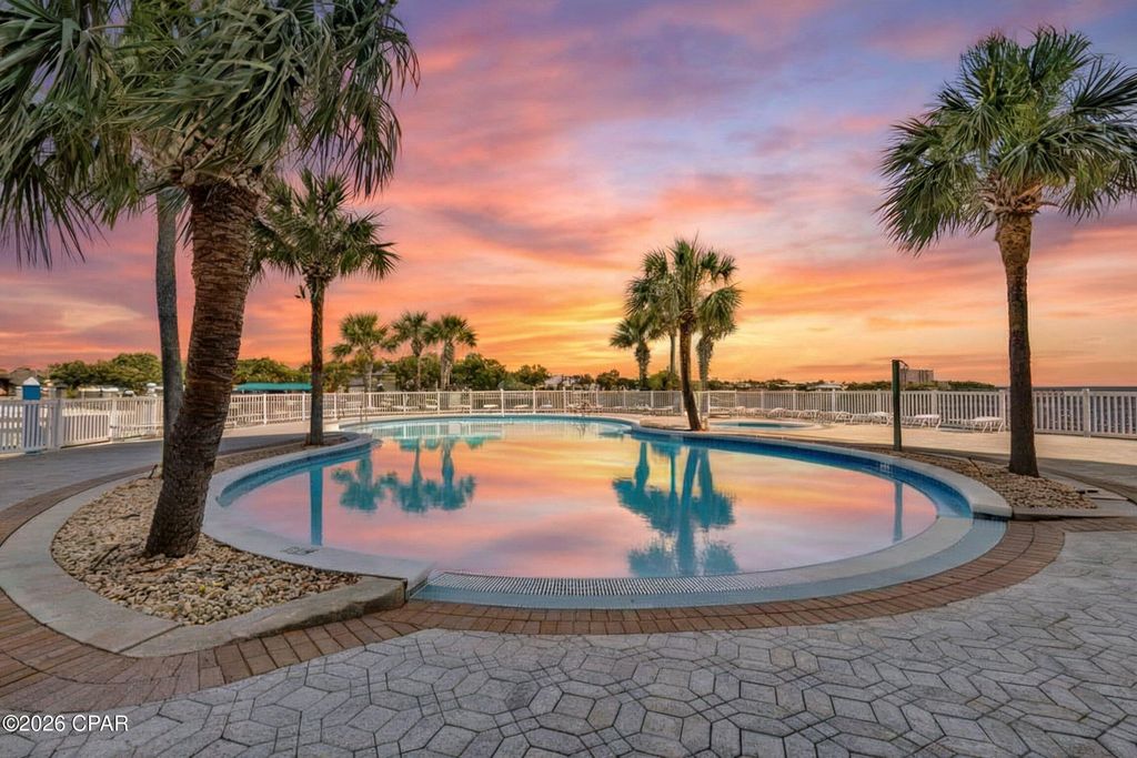 Image 5 of property listing at 6422 W Highway 98 601, Panama City Beach, FL 32407