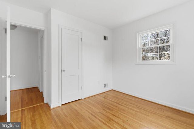 4813 20TH PL N, Arlington, VA 22207