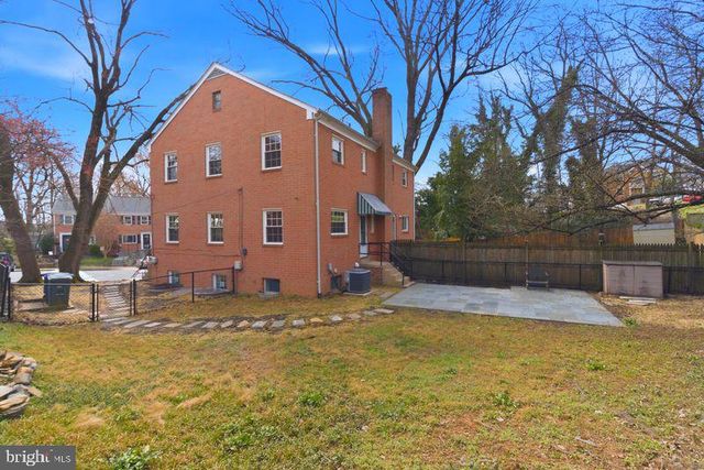 4813 20TH PL N, Arlington, VA 22207