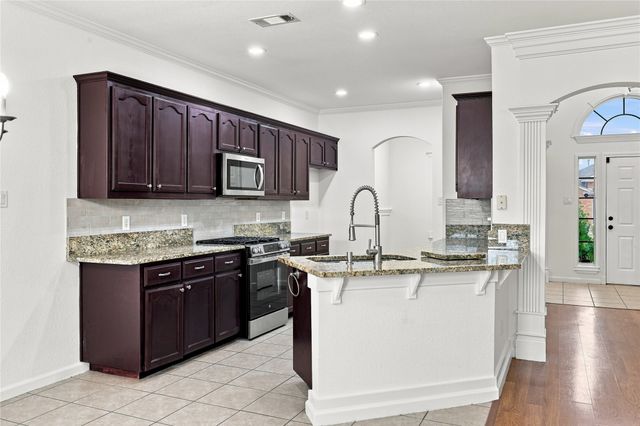 6427 Miranda Drive, Fort Worth, TX 76131