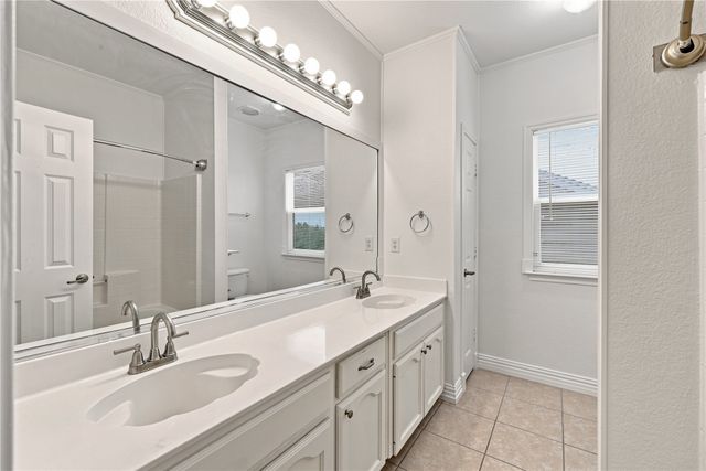 6427 Miranda Drive, Fort Worth, TX 76131