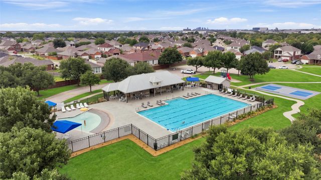 6427 Miranda Drive, Fort Worth, TX 76131