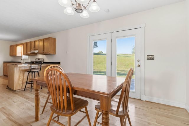 1713 Kentucky 1247, Stanford, KY 40484