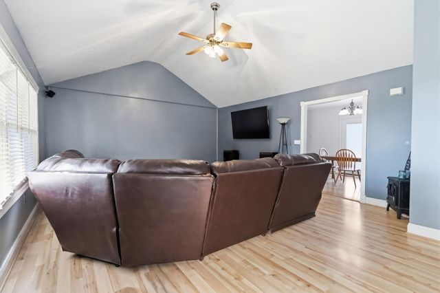 1713 Kentucky 1247, Stanford, KY 40484