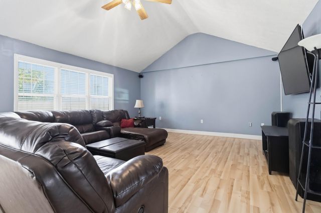 1713 Kentucky 1247, Stanford, KY 40484