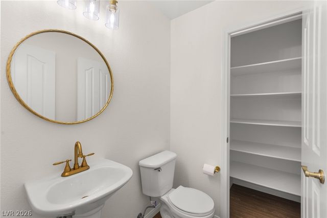 8913 Arabian Filly Avenue, Las Vegas, NV 89143