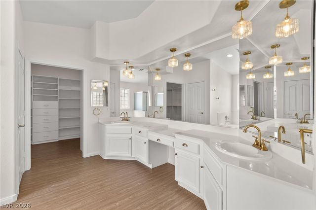 8913 Arabian Filly Avenue, Las Vegas, NV 89143