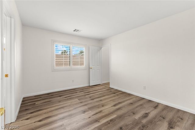 8913 Arabian Filly Avenue, Las Vegas, NV 89143