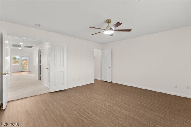 8913 Arabian Filly Avenue, Las Vegas, NV 89143