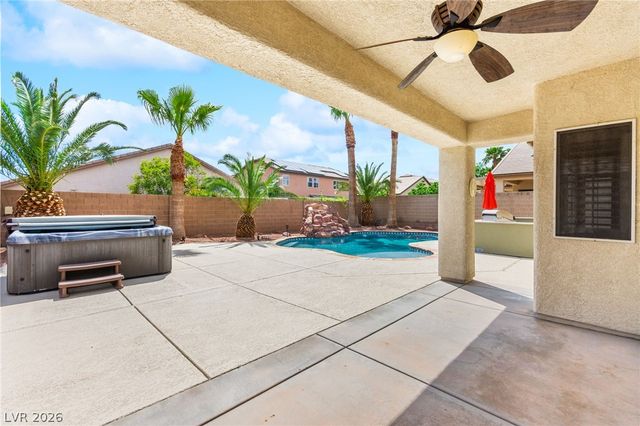 8913 Arabian Filly Avenue, Las Vegas, NV 89143