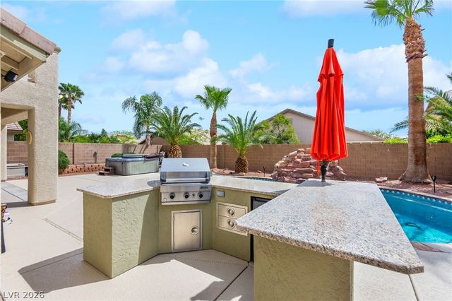 8913 Arabian Filly Avenue, Las Vegas, NV 89143