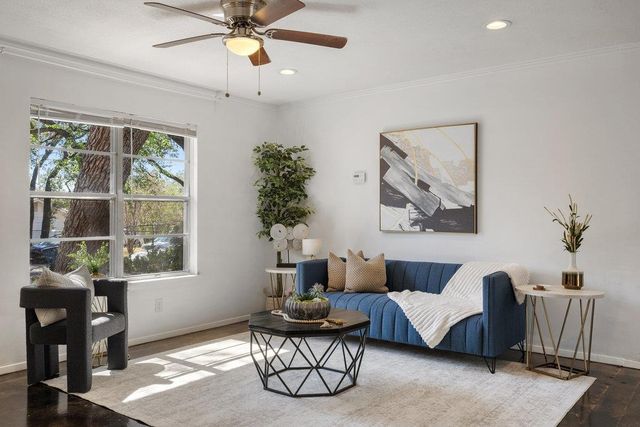 5008 Glencoe CIR, Austin, TX 78745